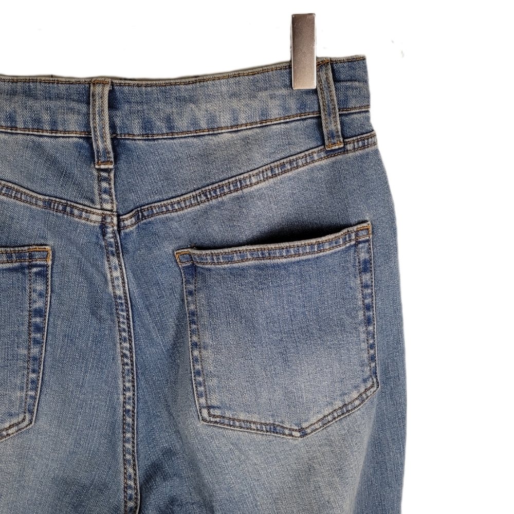 WILD FABLE | highest rise distressed mom jeans